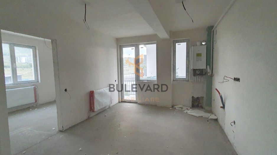 Apartament cu 3 camere + parcare, zona Terra! - Poză 1