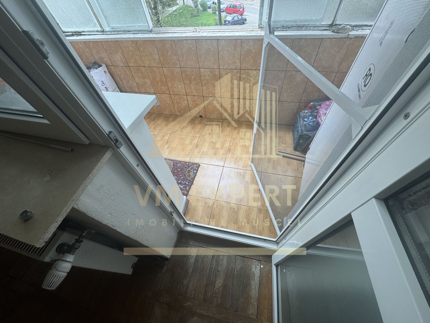 APARTAMENT 2 CAMERE ETAJ 2 CAMPULUNG - Poză 10