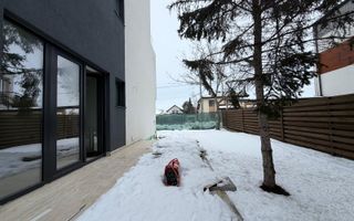 Vila moderna 6 camere // 190mp // teren 300mp // Tunari - Poză 25