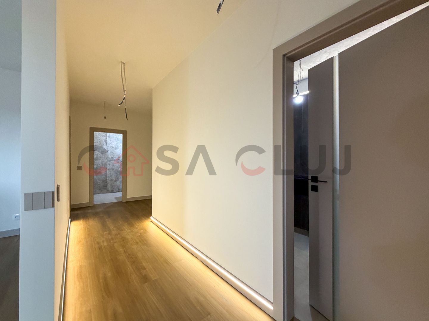 3 camere confort sporit, imobil nou premium - Poză 4