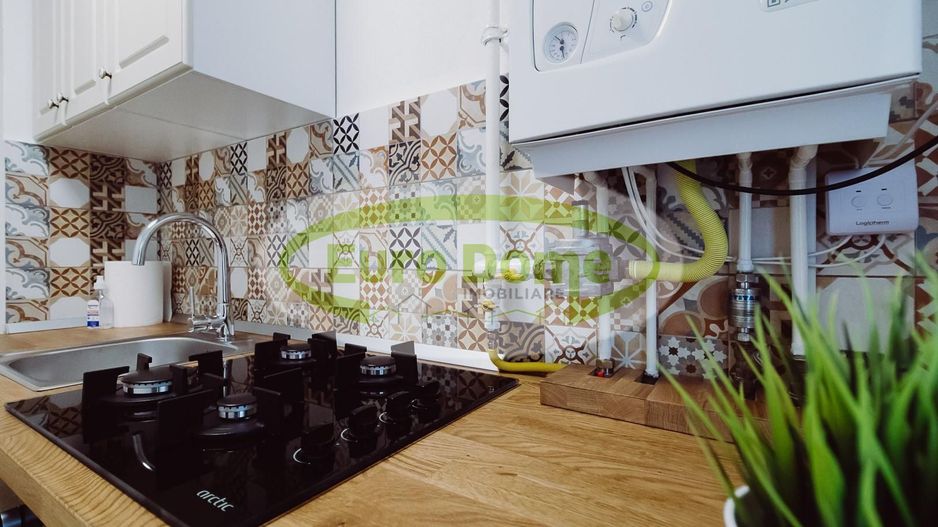 Exclusivitate, Zona Carpatilor, 2 camere la parter, renovat - Poză 1