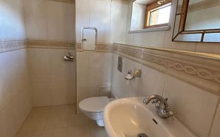 Vila individuala de lux de inchiriat, in cartier Gruia aproape de Cetatuie! - Poză 27