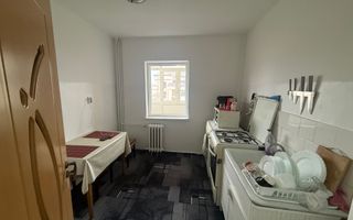 2 decomandate, Brazda lui Novac, etaj 3/4 - 108 000 Euro - Poză 9