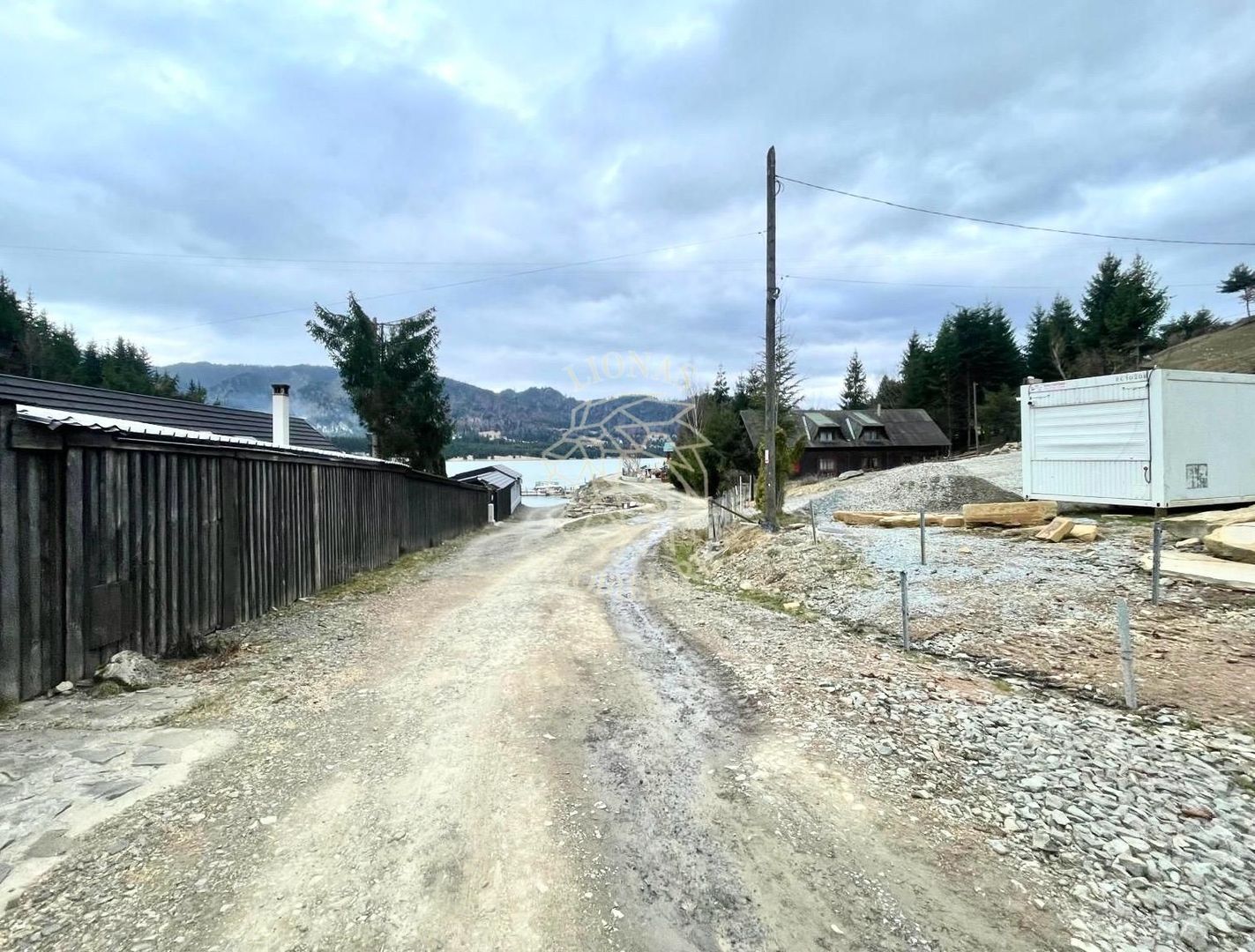 Teren intravilan 3039 mp-Parcelabil-ponton-Colibita Exclusiv - Poză 5