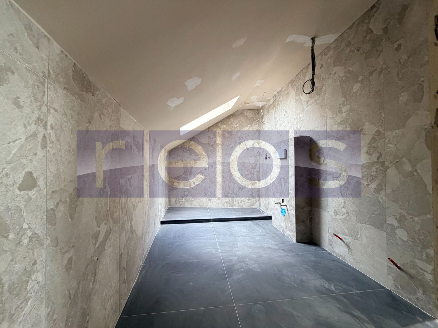 VANZARE 3 CAMERE | 100 MP UTILI | LOC DE PARCARE INCLUS | JIULUI - Poză 8