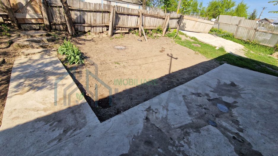 Casă de vânzare în Gorban, județul Iași - Poză 3