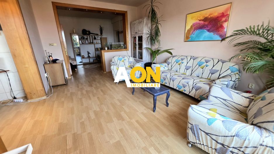 Apartament 4 Camere,  2 Bai. Zona Closca, 103mp Utili - Poză 1