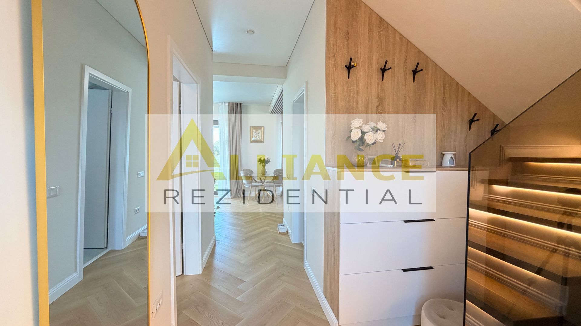 CASA ULTRAMODERNA DE VANZARE IN BERCENI | COMPLET MOBILATA SI UTILATA - Poză 14
