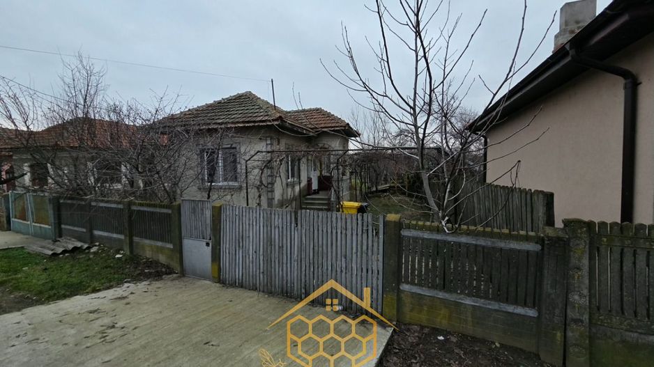 Casa P+Beci + 1.451 mp Teren ( Toate utilitatile)  – Langă Profi/Pepco - Poză 1