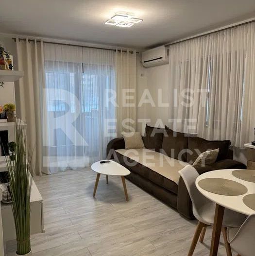 Vânzare, apartament, 2 camere, în zona Militari Residence - Poză 1