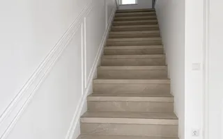 Jumătate de duplex premium, 120 mp utili, teren 256 mp, garaj și 3 dor - Poză 18