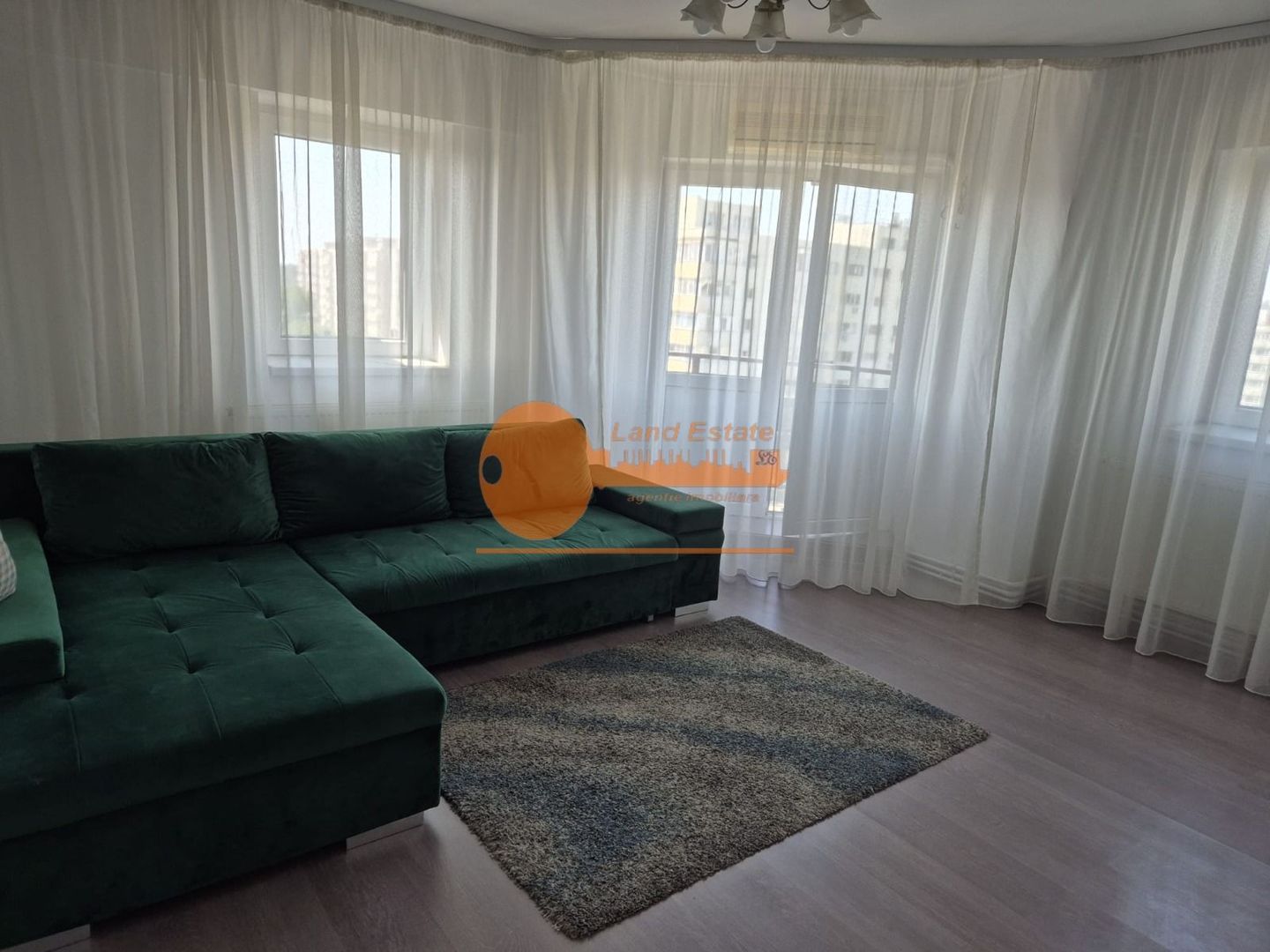 Apartament 3 camere – 78 mp, 3 balcoane, 2 băi  Zona Chișinău - Poză 1