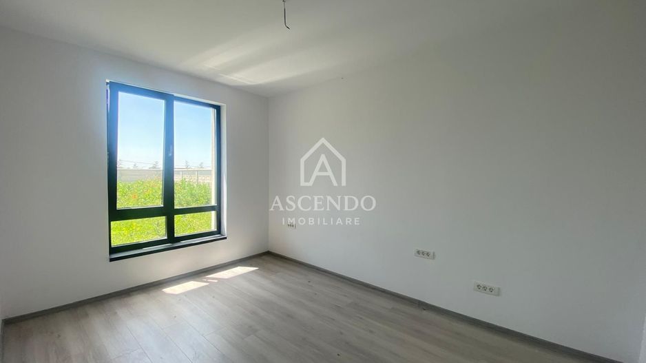 Case noi în Măgurele cu grădină proprie, parc privat și finisaje premium - Poză 12