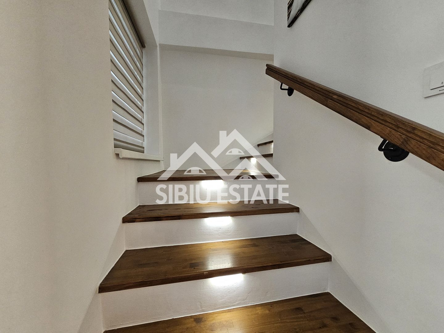 Casa 3 camere, cocheta si economa Sibiu, Selimbar - Poză 16