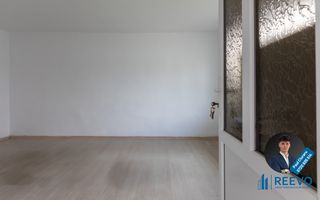 Casă și teren de vânzare, str George Enescu, Bacău - Poză 5