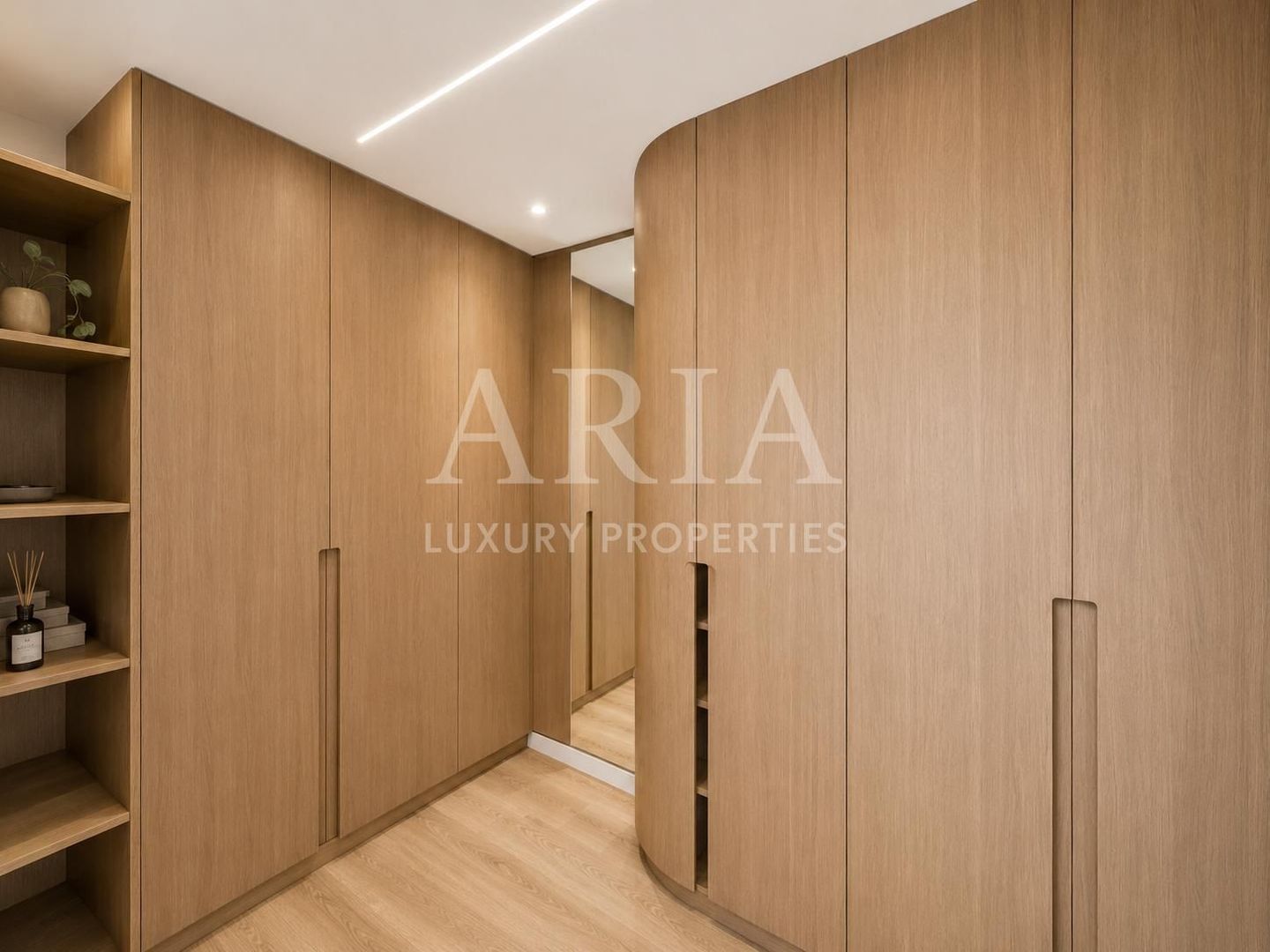Vilă Ultra-Luxury | Lângă Pădure | Piscină Privată - Poză 15