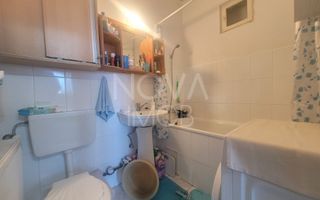 Apartament tip mansarda cu balcon, mobilat-utilat, Valea Aurie - Poză 4
