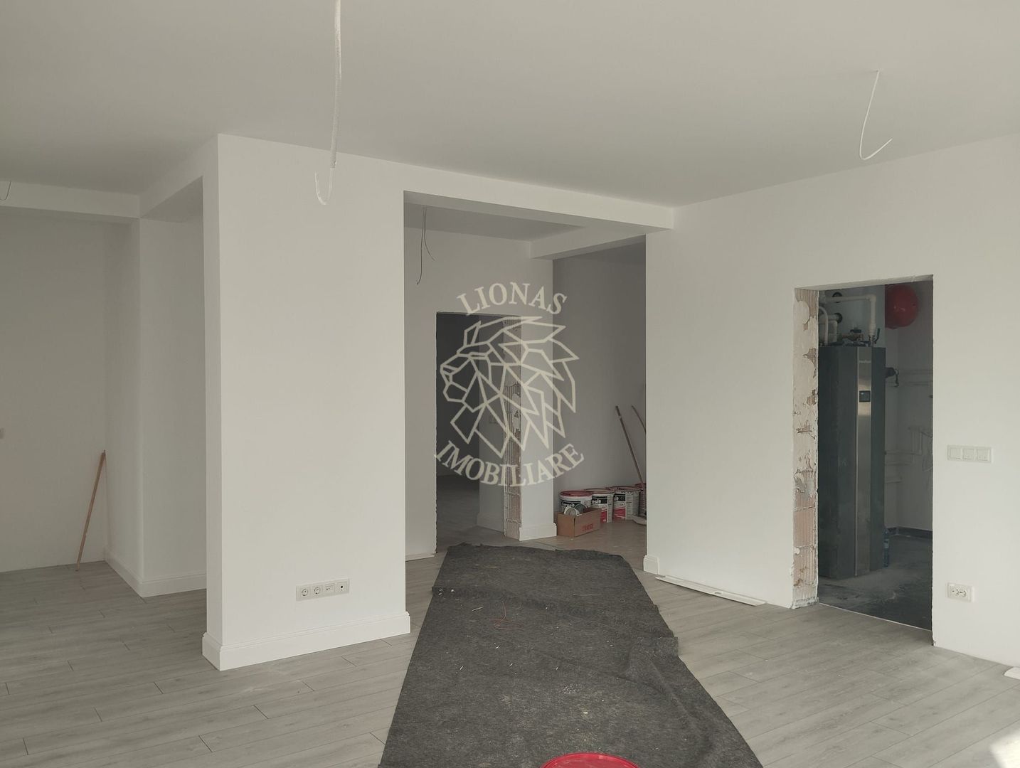 Casa 4 camere 107 mp- teren 430 mp-terasa 11 mp-Zona Valea Budacului - Poză 1