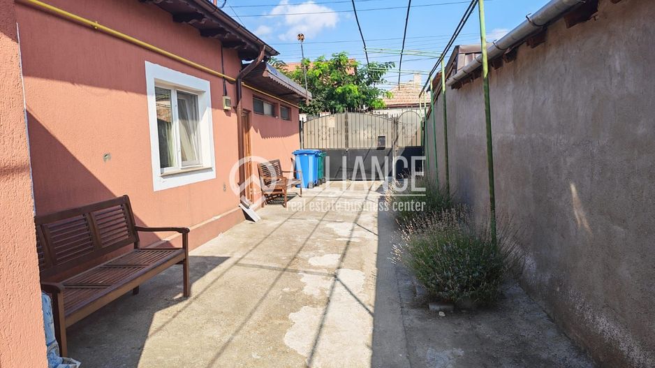 OVIDIU (Cod 01) Casa eleganta complet mobilata „la cheie” - Poză 1