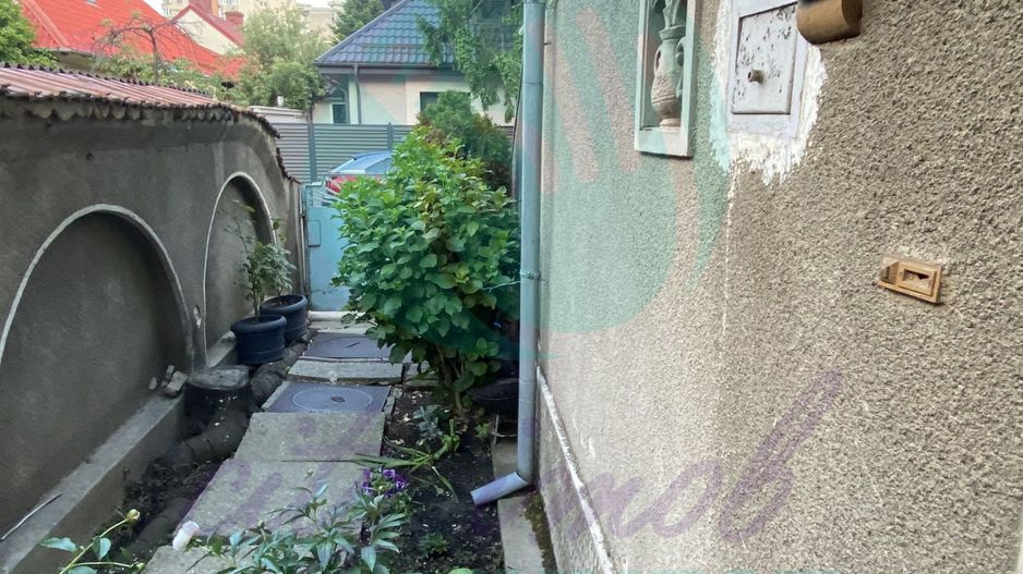 Parter de vila cu mică curte, Piața Alba Iulia - Poză 10