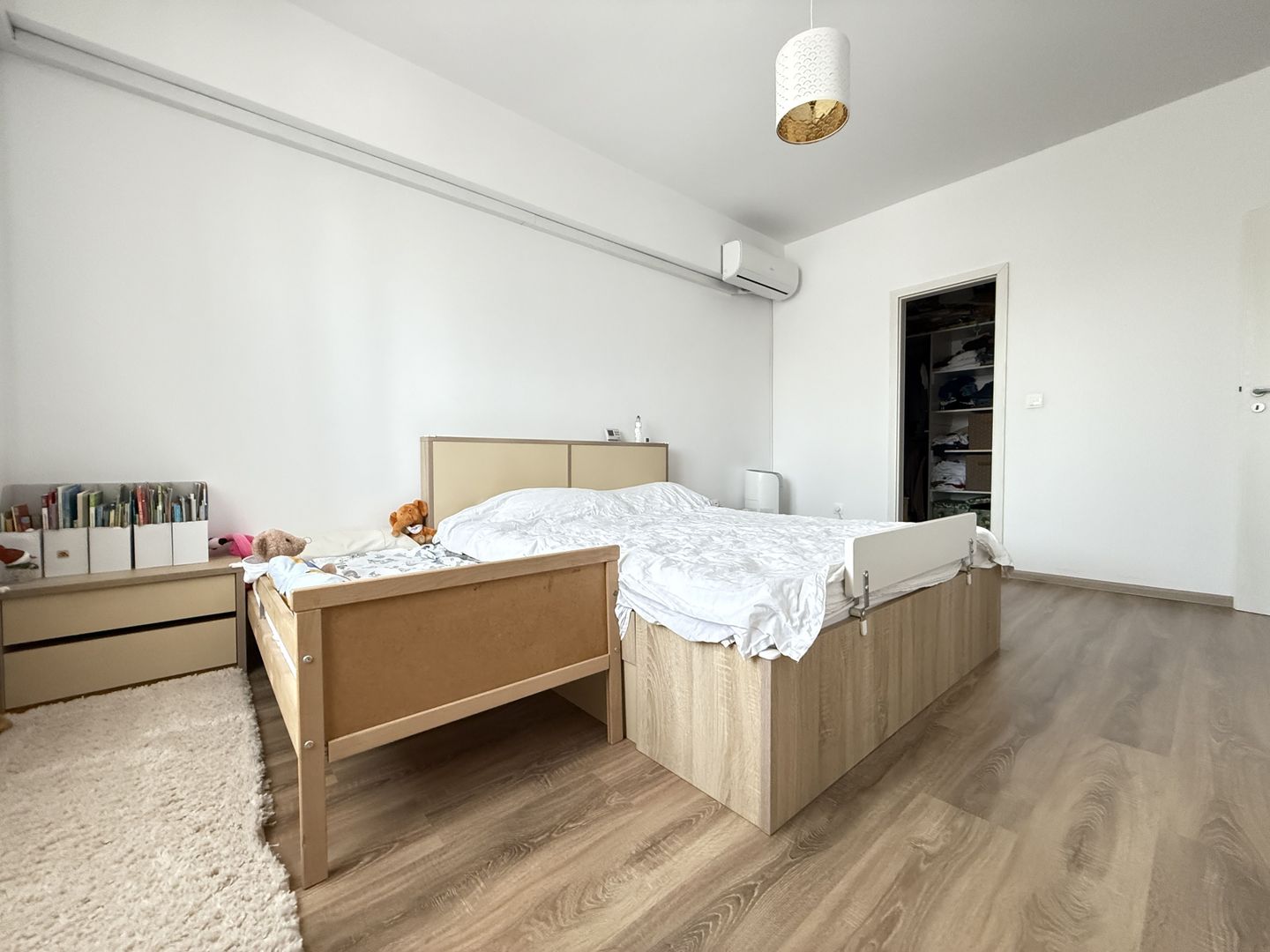 Apartament spatios Sisesti - Doi Cocosi - Straulesti - Poză 3