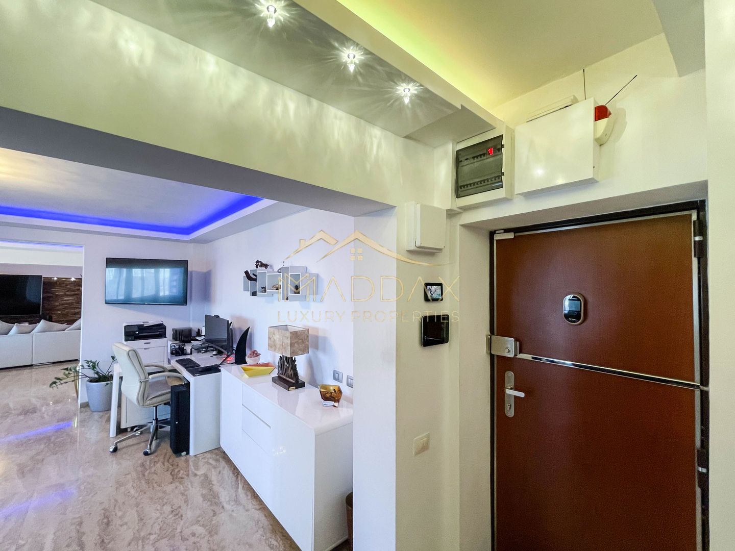 4 Room Apartment //***Smart Home***/Ready for usage/ 1 Parking // Nerva Traian - Poză 45