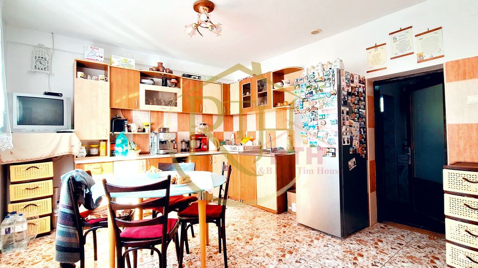 Oferim spre vanzare, Casa cu 5 camere, teren 1500 mp, Beregsau Mare - Poză 18