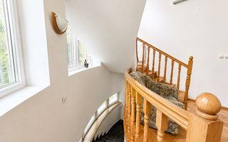 Vila spatioasa cu 15 camere de inchiriat in zona Andrei Muresanu - Poză 28