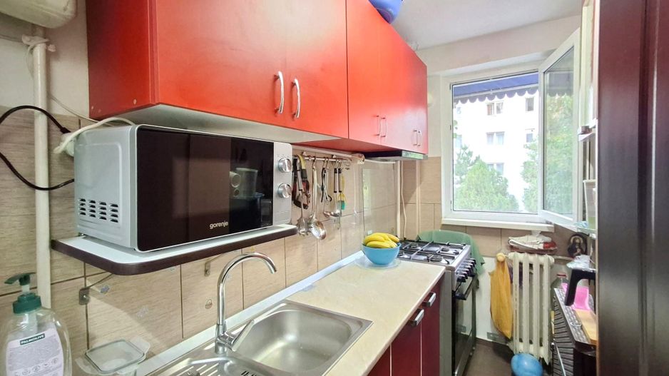 DE VANZARE Apartament 2 Camere Tei - Poză 8