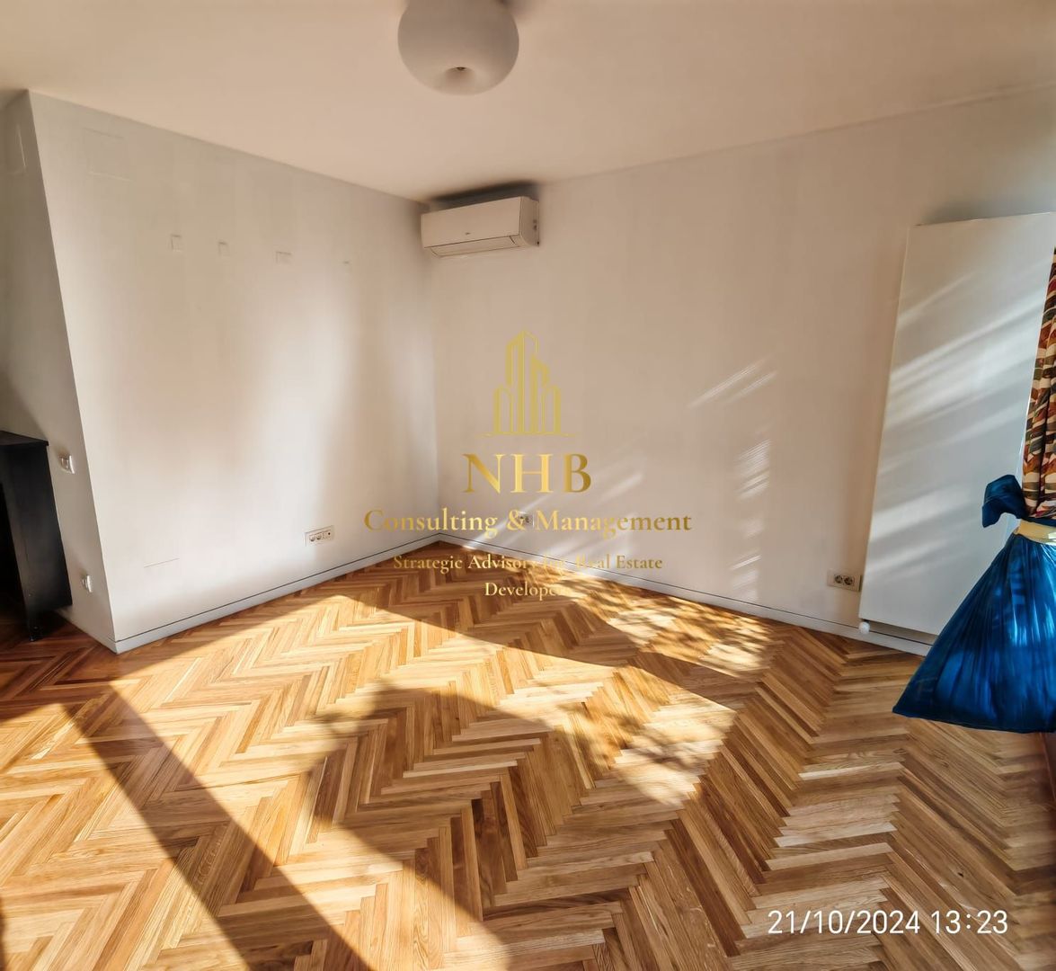 Oportunitate firme! Apartament de 5 camere, Victoriei + 3 locuri de parcare! - Poză 4