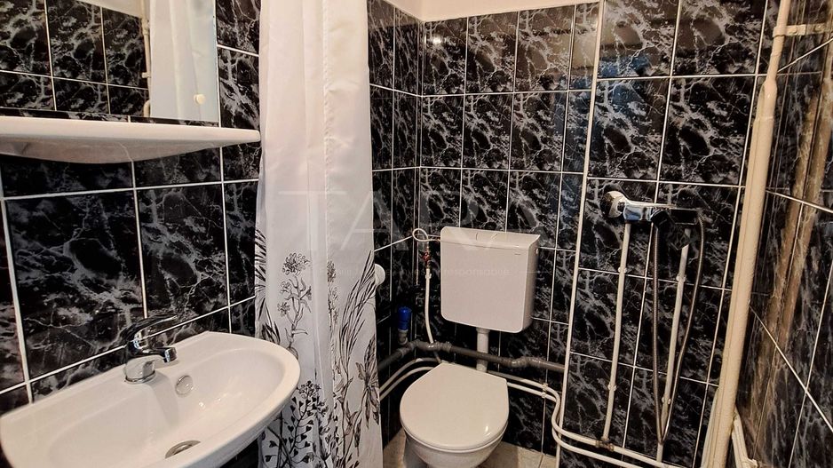 Garsonieră de vânzare în zona Gârbău - Poză 4