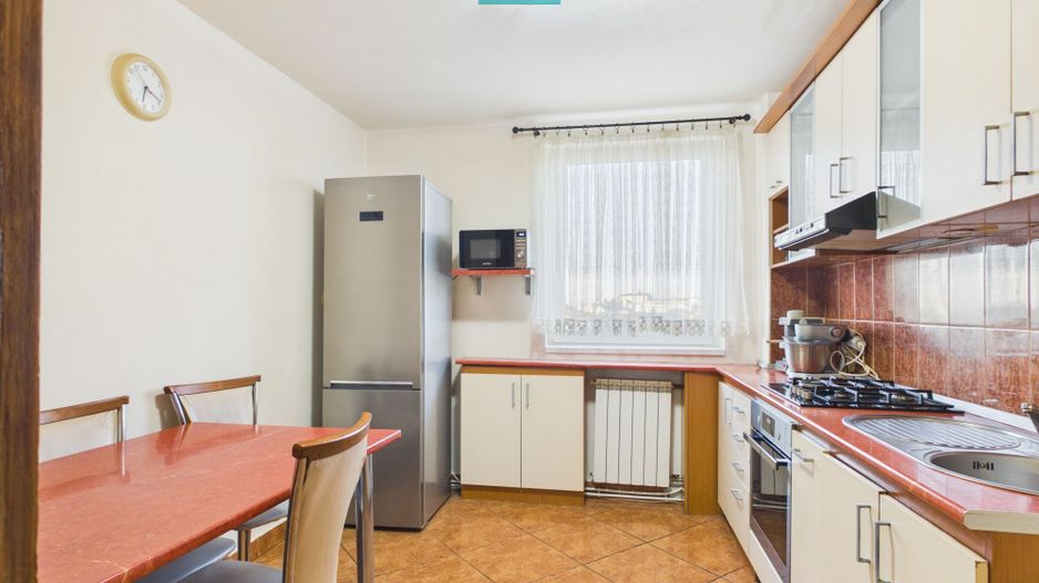 Apartament 3 camere de inchiriat - 360 €/lună - Poză 8