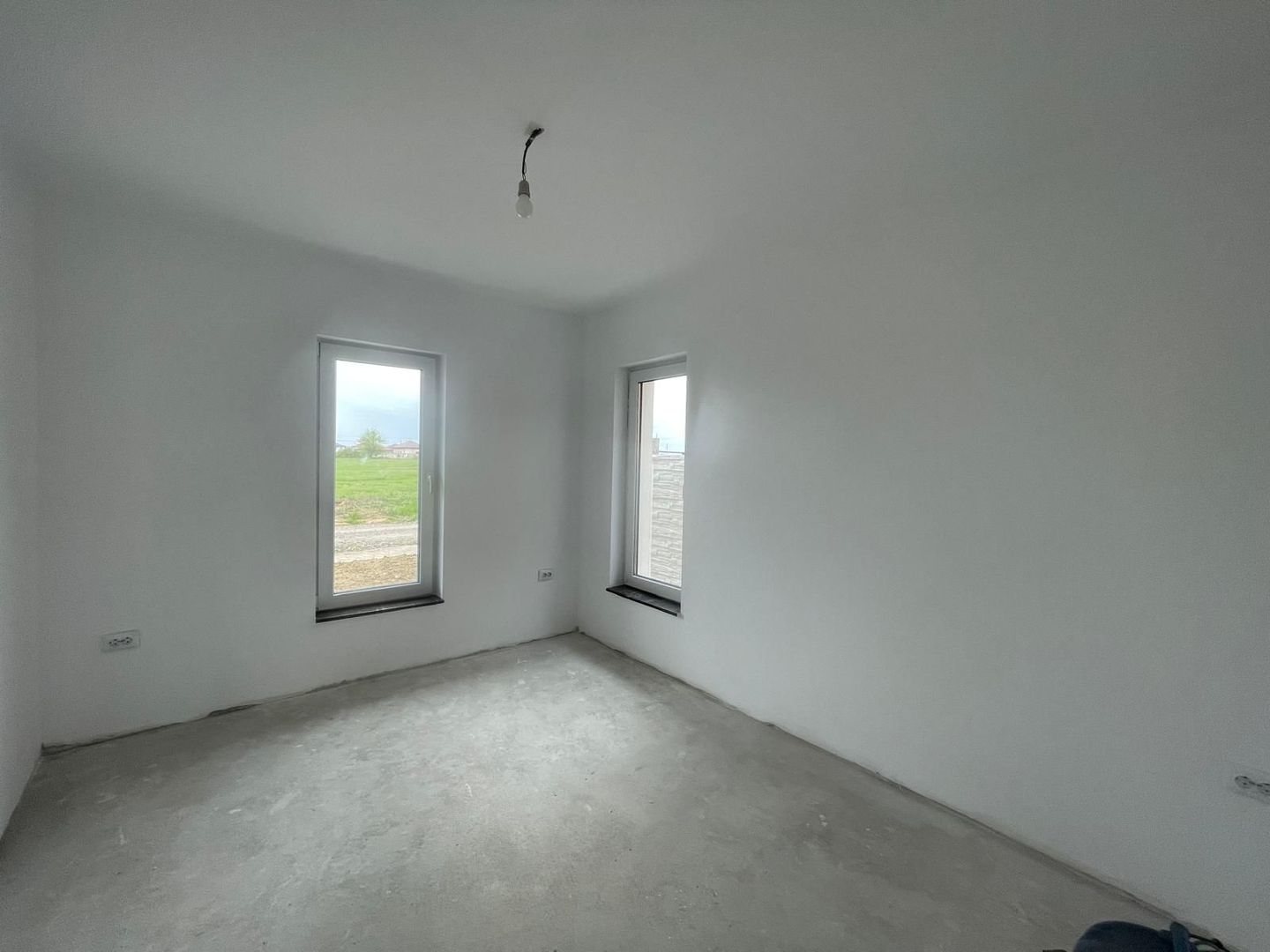 Duplex 5 camere - pozitie excelenta - Mosnita Noua - Poză 6