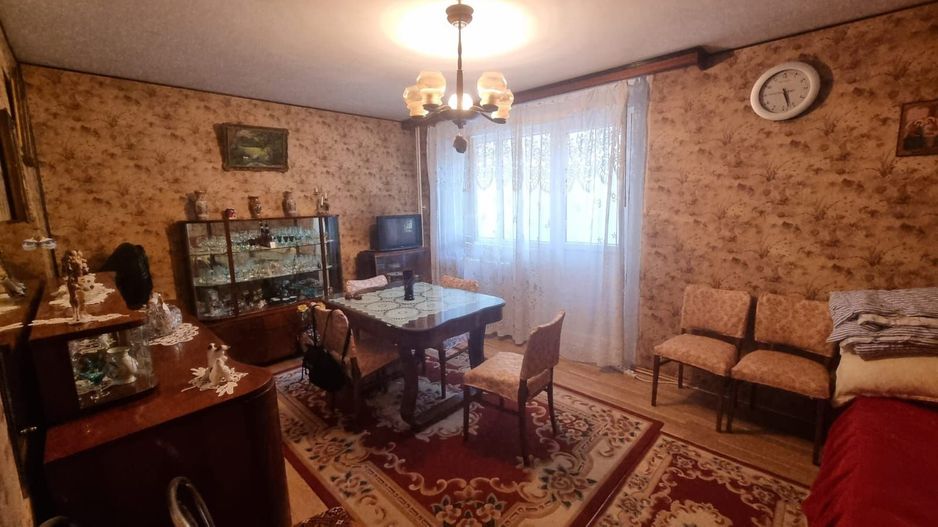 De vanzare Apartament 4 camere Bd. Ctin Brancoveanu, sector 4 - Poză 1