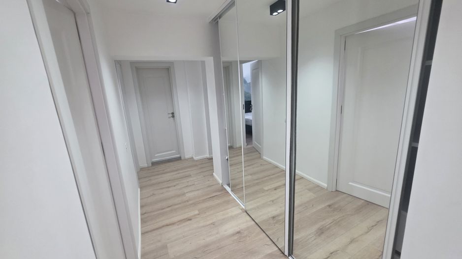 Apartament | 4 camere | modernizat | etaj 5 | TEI - Poză 5
