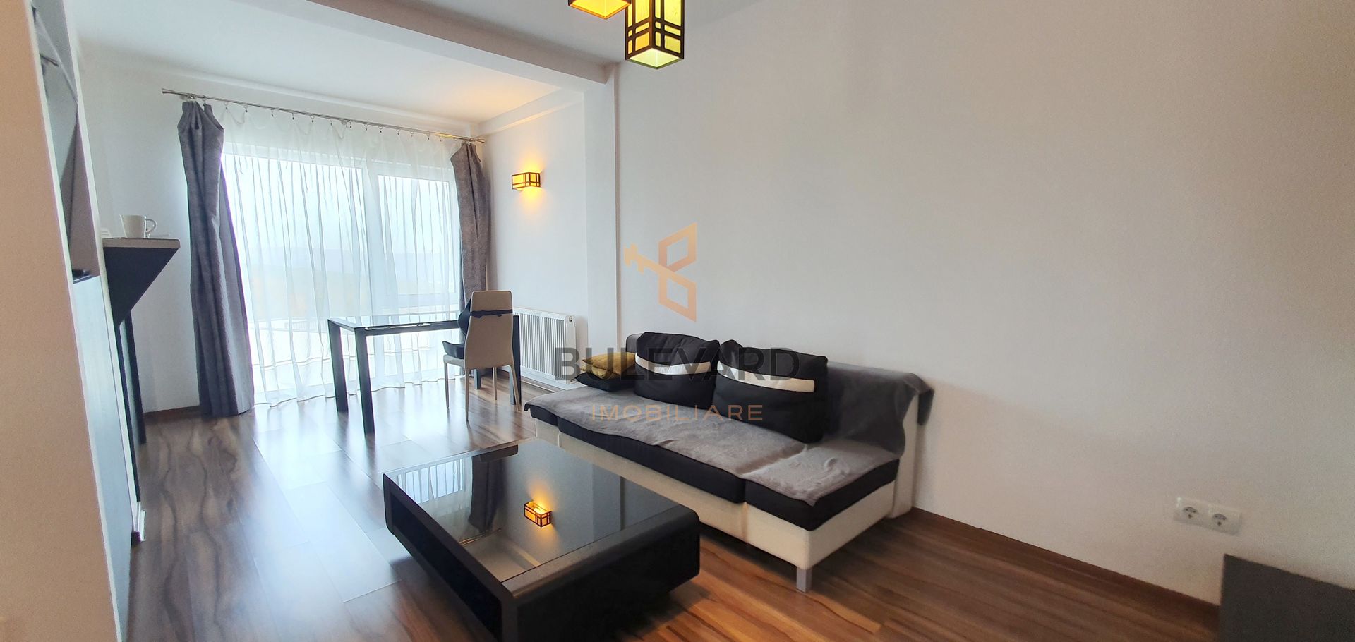 Comision 0! Apartament cu 3 camere+parcacre, zona Baza Sportiva la Terenuri! - Poză 1