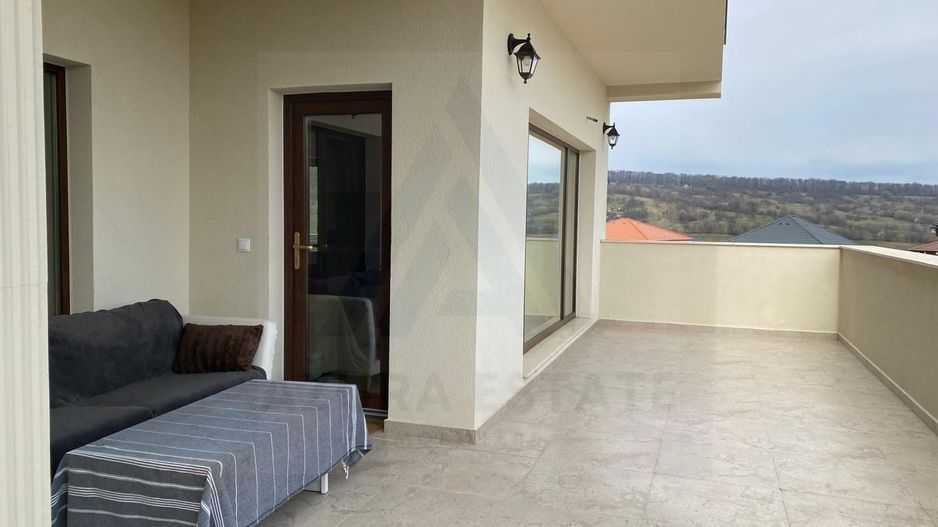 Casa ultrafinisata 199 mp utili garaj si teren 410 mp in Cisnadioara - Poză 9