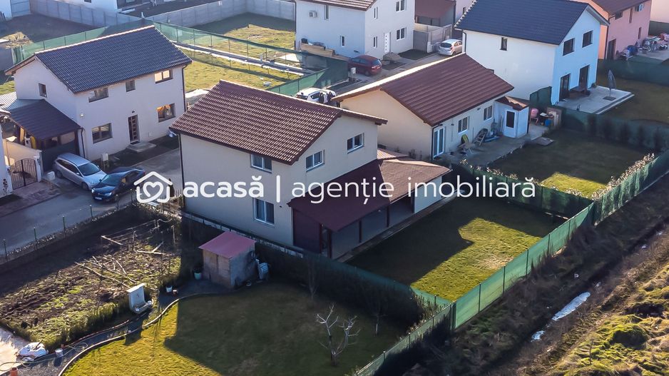 Casă cu mansardă, nouă, mobilată și utilată, în cartier Athena - Poză 12