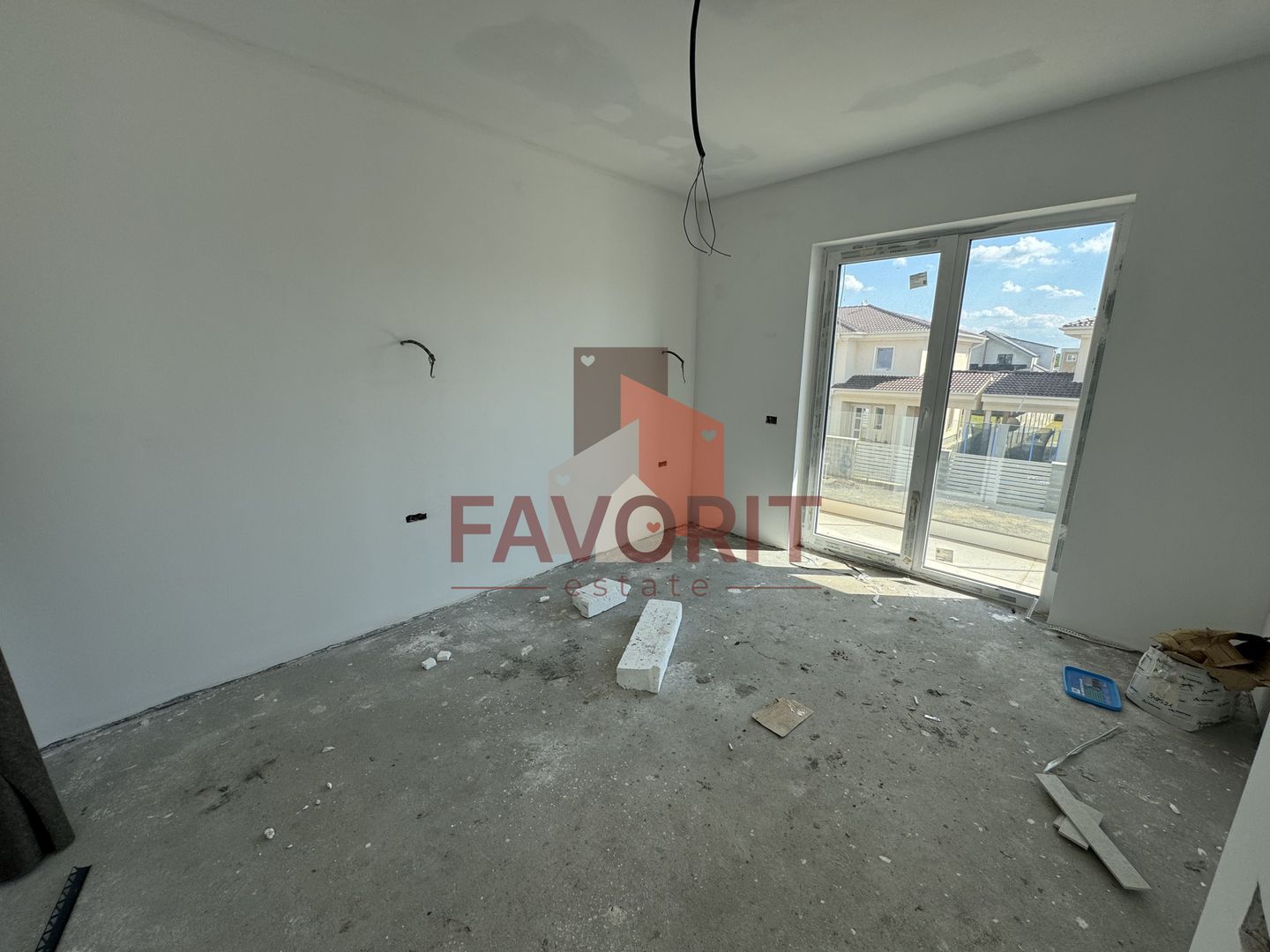 Duplex 5 camere ,despartit prin camera tehnica, finisat la cheie in Mosnita - Poză 14