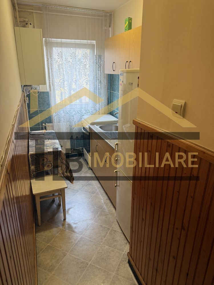 Apartament cu 2 camere, 39mp, Zona 7 noiembrie - Poză 4