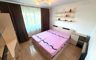 Apartament 3 camere si 2 bai Rovine decomandat 67mp  an1985 - Poză 3