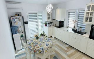 Duplex de Lux cu 4 Camere - Poză 2