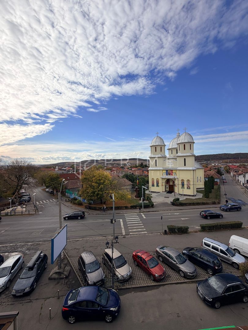 Apartament cu 3 Camere și 2 Băi  – Cartier Unirii - Zona Darina - Poză 13