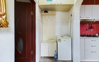 Apartament cu o cameră situat vizavi de Gara de Nord - Poză 3