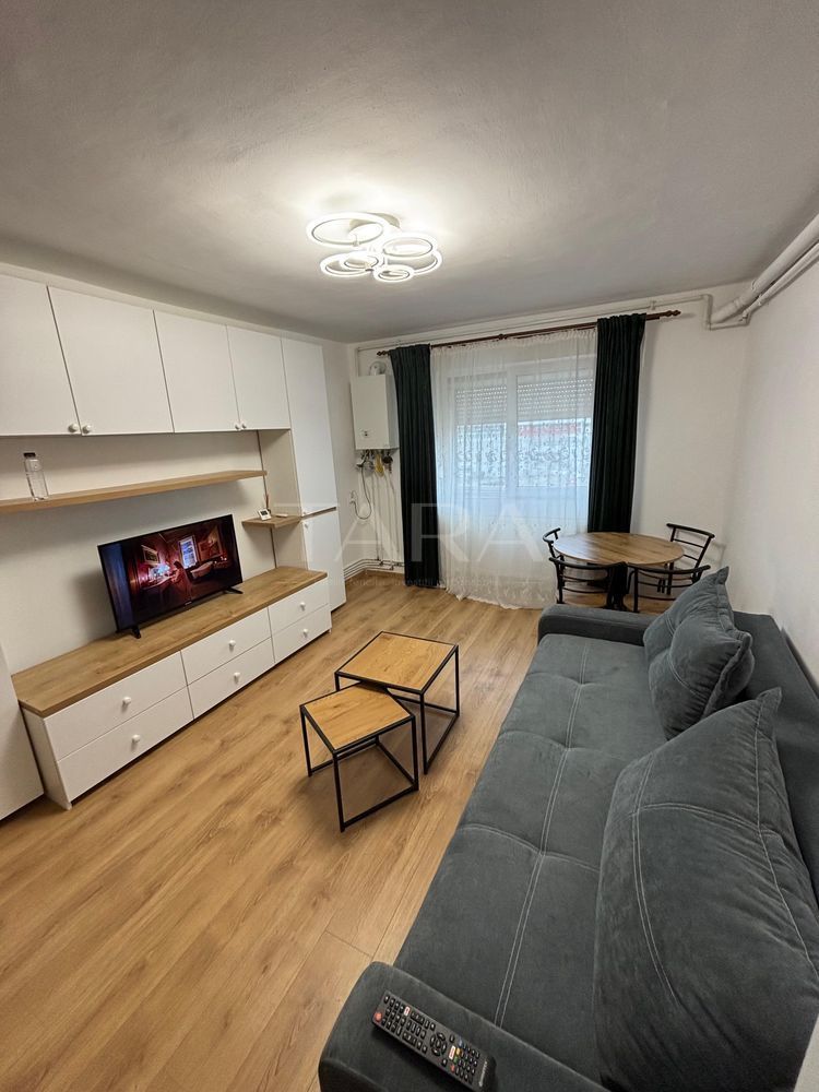 Garsonieră renovată zona Elite City, centrală proprie, aer condiționat - Poză 2