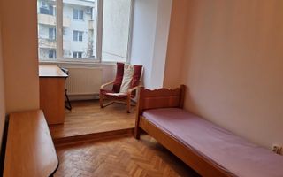 De închiriat – Apartament 3 camere, proximitate UMF/Spital - Poză 5