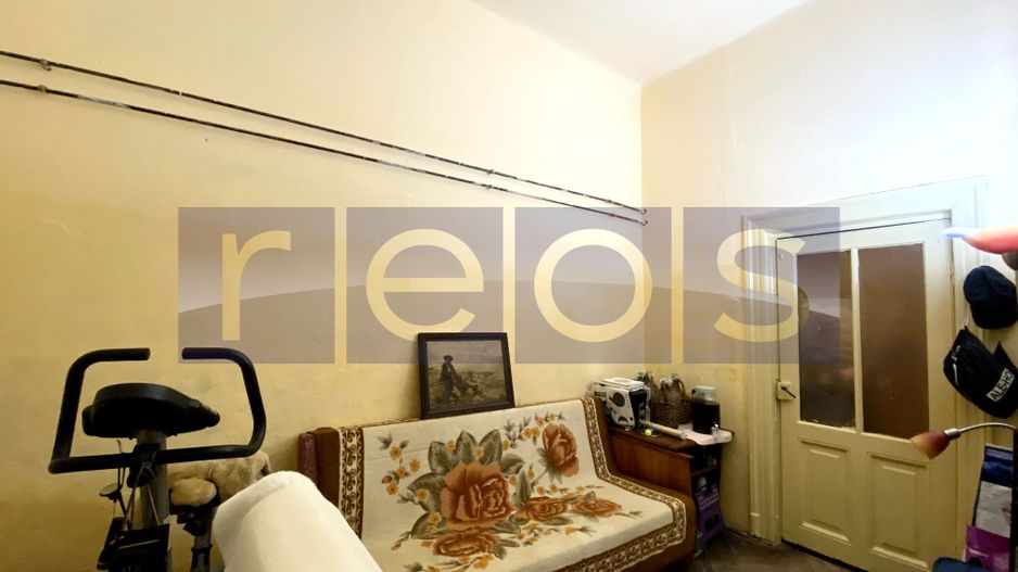DE VANZARE CASA 6 CAMERE, CURTE SI CONSTRUCTIE SECUNDARA | COTROCENI - Poză 16