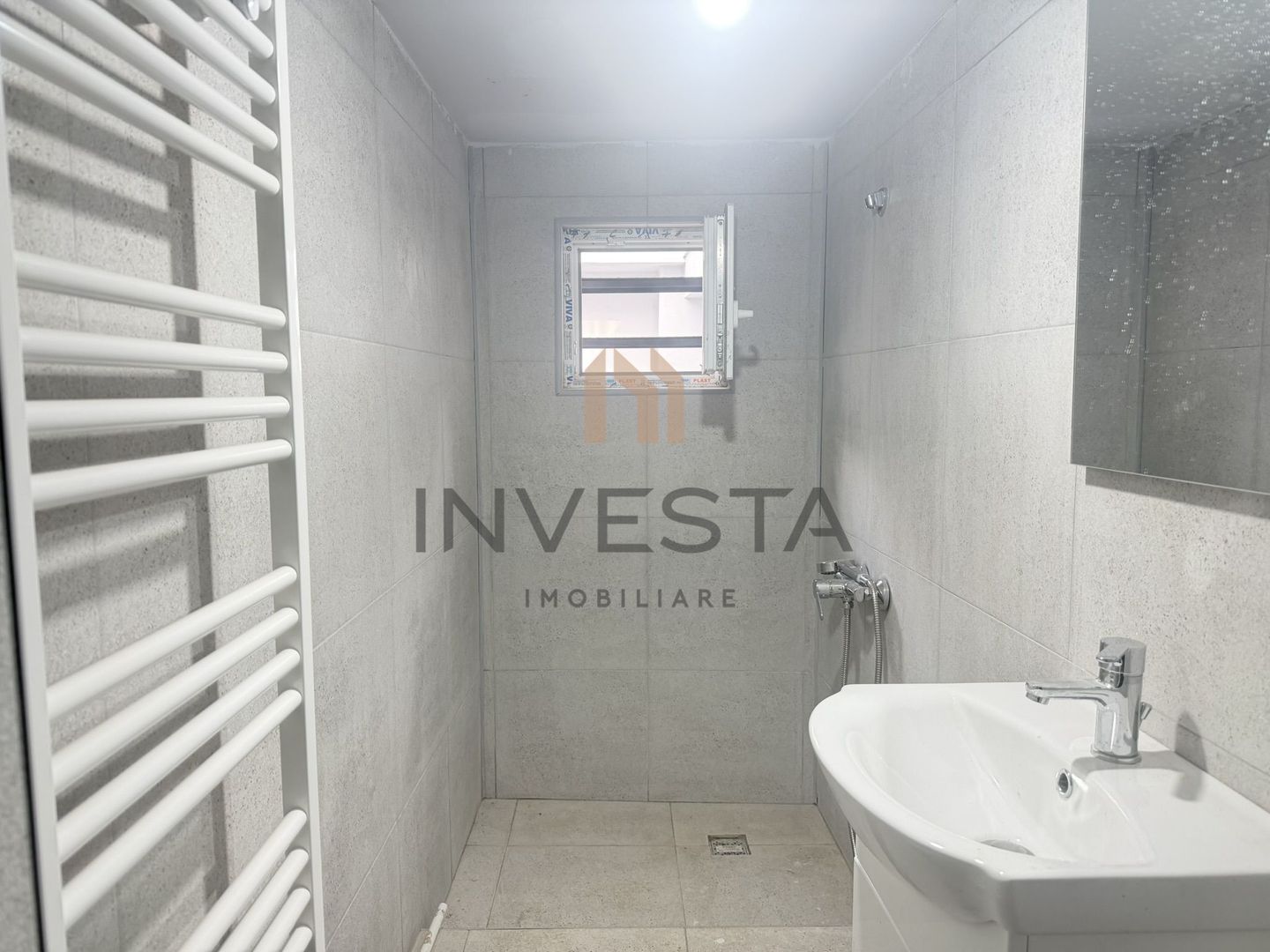 Apartament de inchiriat la parter in casa - Zona Dambovitei - Poză 2