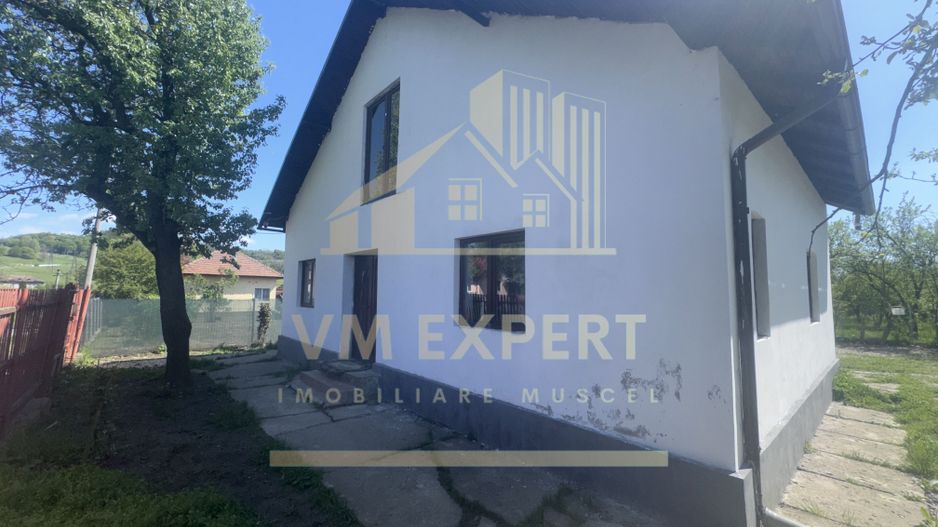 CASA DE VANZARE CU 4 CAMERE, APA SARATA, CAMPULUNG - Poză 1