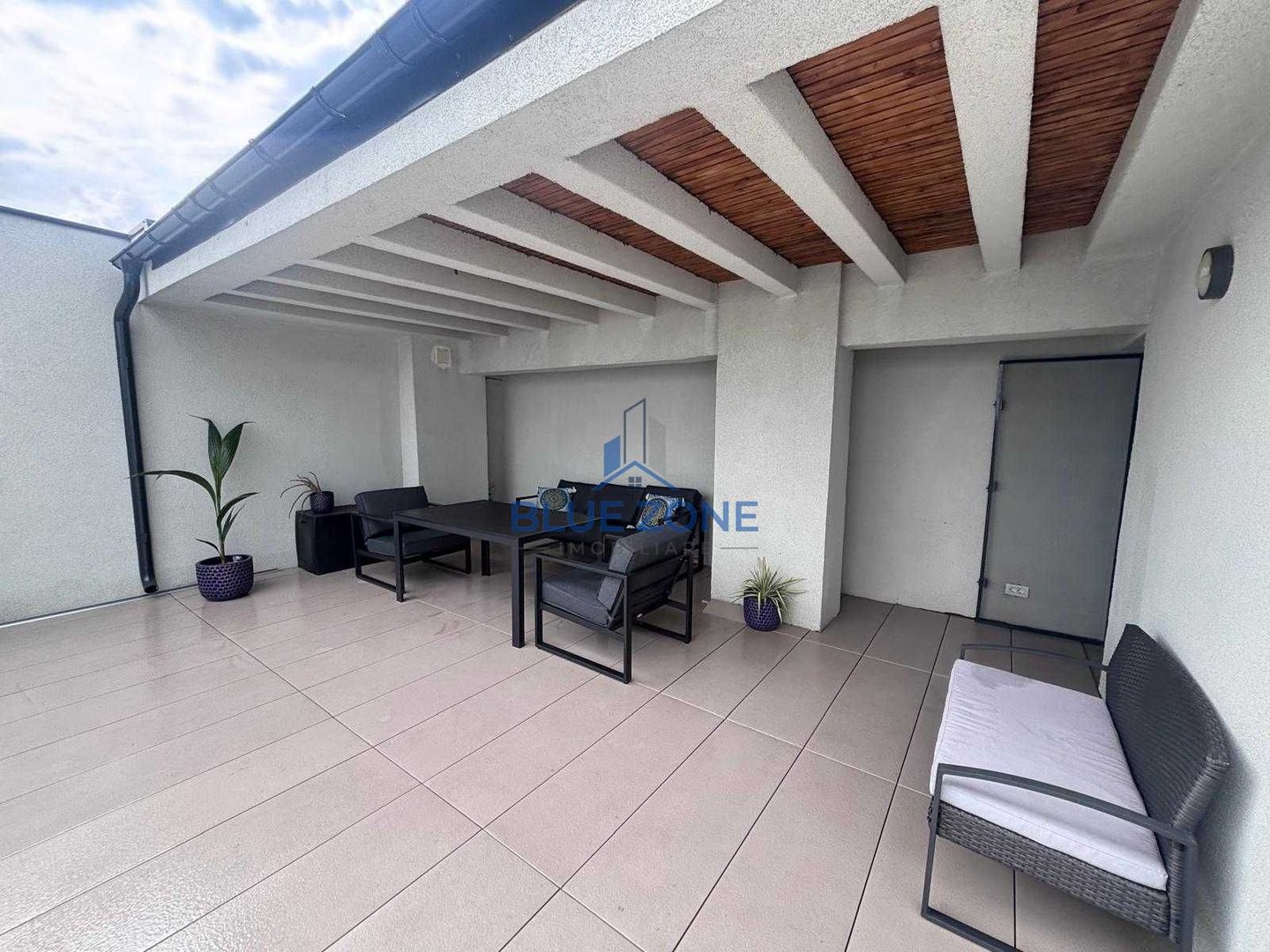 Apărătorii Patriei | 2 camere | Terasă 60 mp | Bloc 2023 - Poză 4
